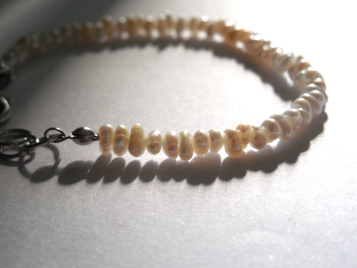 B52 Irregular Pearl Bracelet (Adjustable Length)