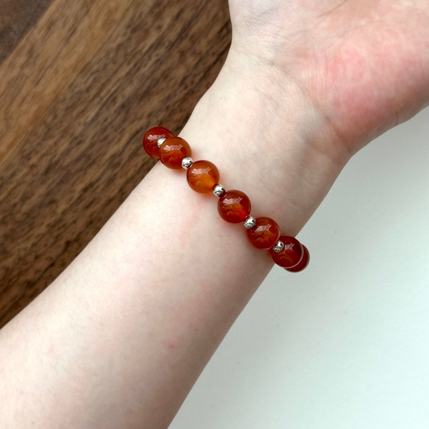 BS06 Red Agate Simple Silver Bracelet