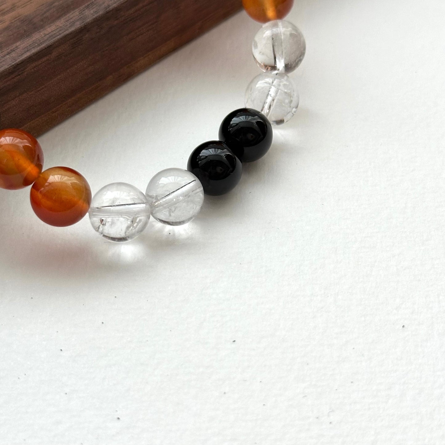 BS04 Red Agate Black Agate White Crystal Bracelet