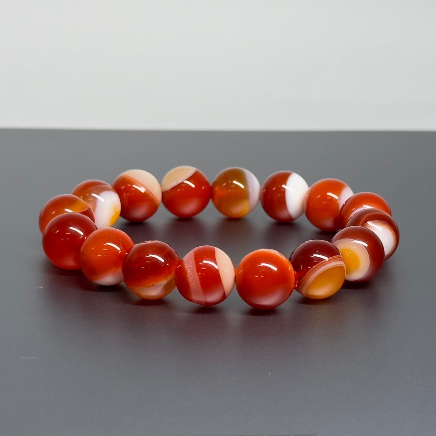 B24 Red and white silk onyx pure bead bracelet