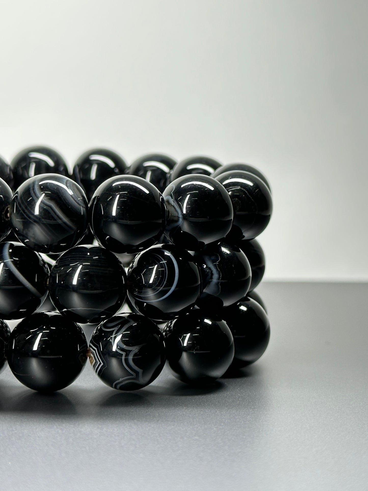 B11 Black Agate Pure Bead Bracelet