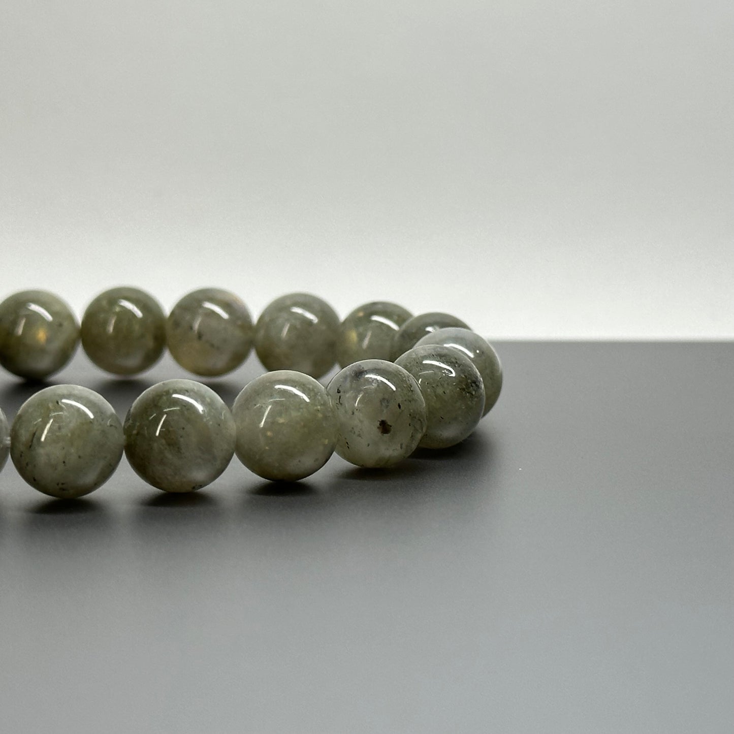 B39 Rutilated Quartz Green Rutilated Quartz Bracelet