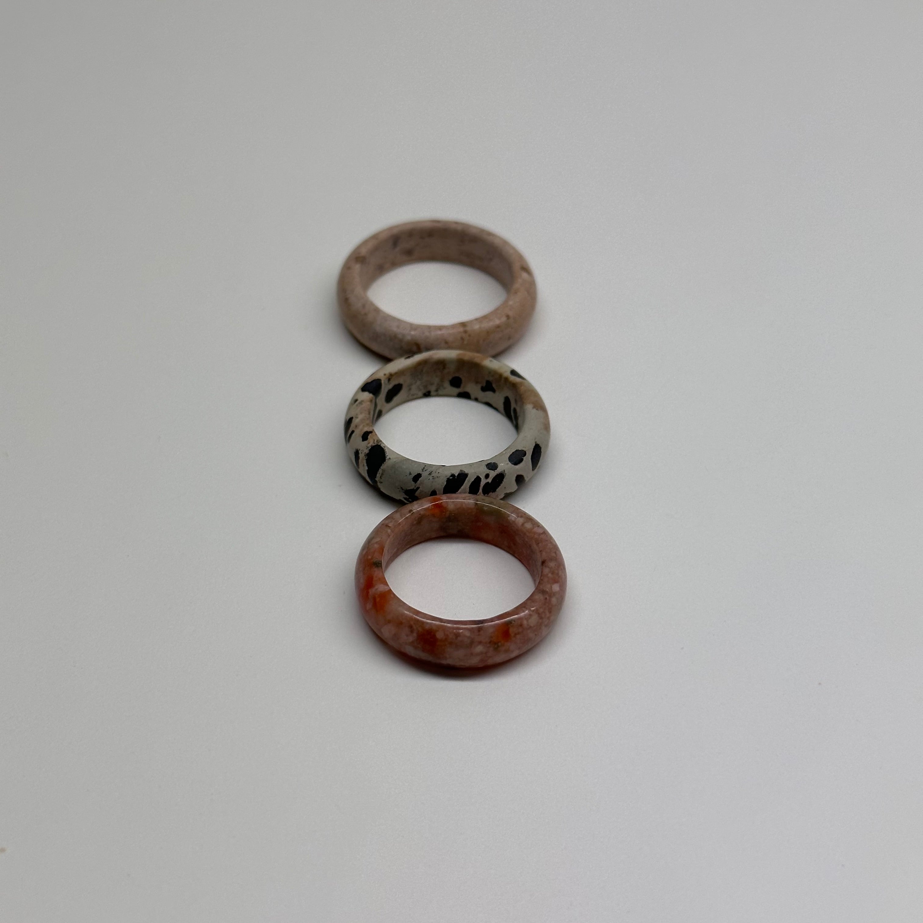 R24 斑點碧玉介指戒指 Dalmatian Jasper Ring (可配925銀頸鏈項鏈)