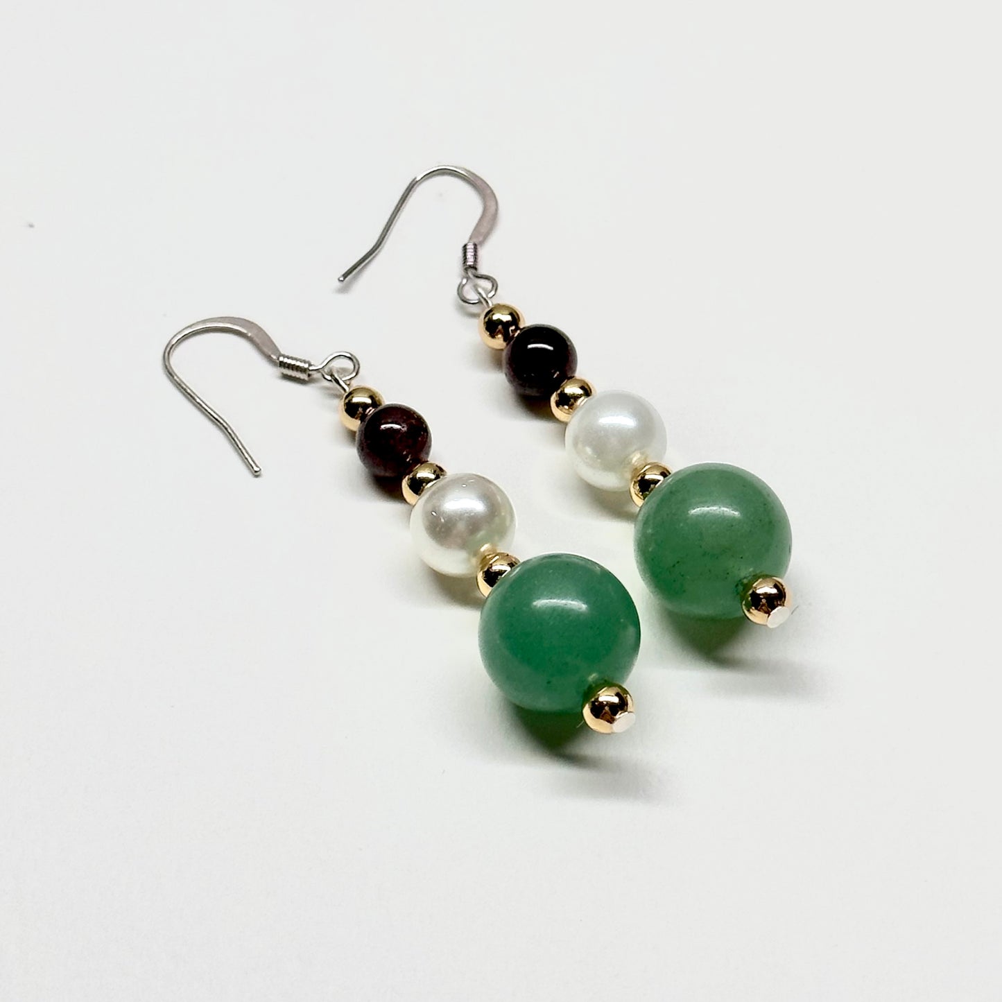 E23 Green Aventurine Garnet Earring