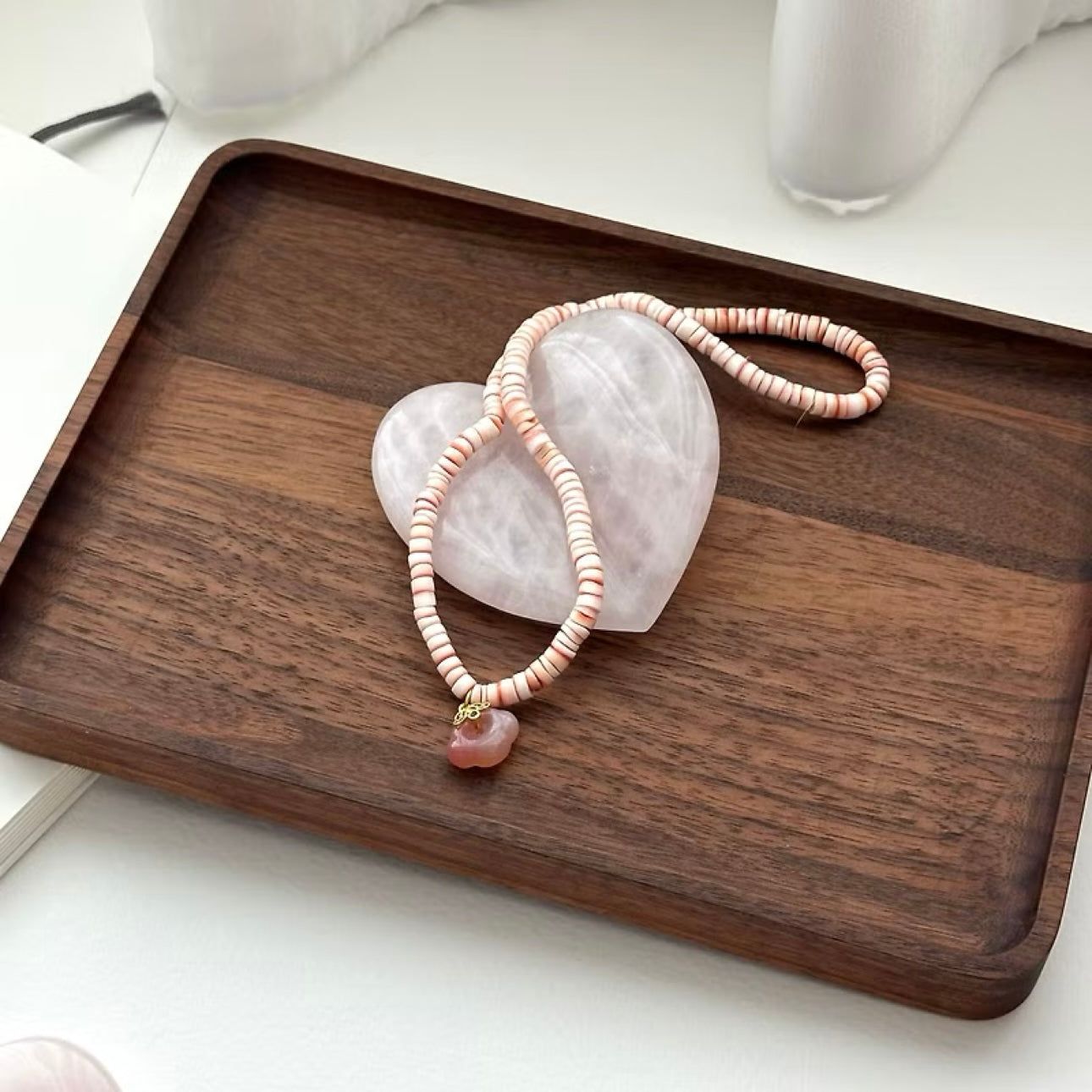 TS4【Love Stone】Pink Quartz Arch Heart Shape Cute Healing Device Decoration Object Holder for Office or Home