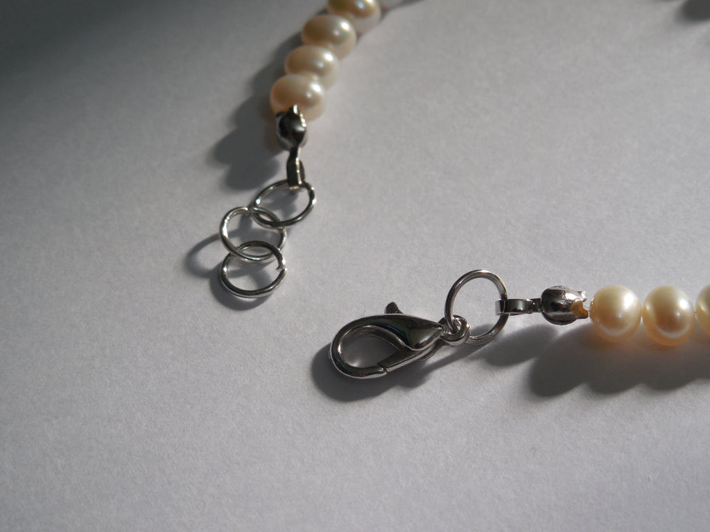 B53 Freshwater Oval Pearl Bracelet (Adjustable Length)