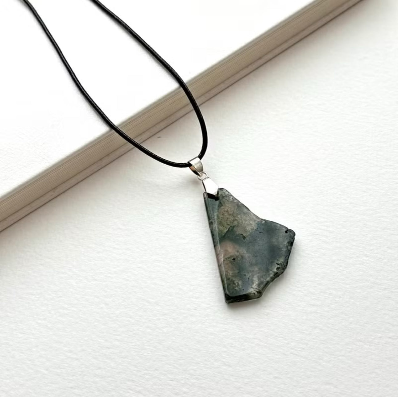 N94 [New Beginning] Moss Agate | Fragments | Silver Plated | Necklace