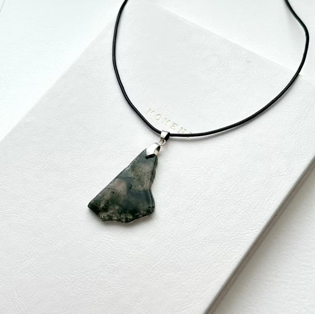 N94 [New Beginning] Moss Agate | Fragments | Silver Plated | Necklace