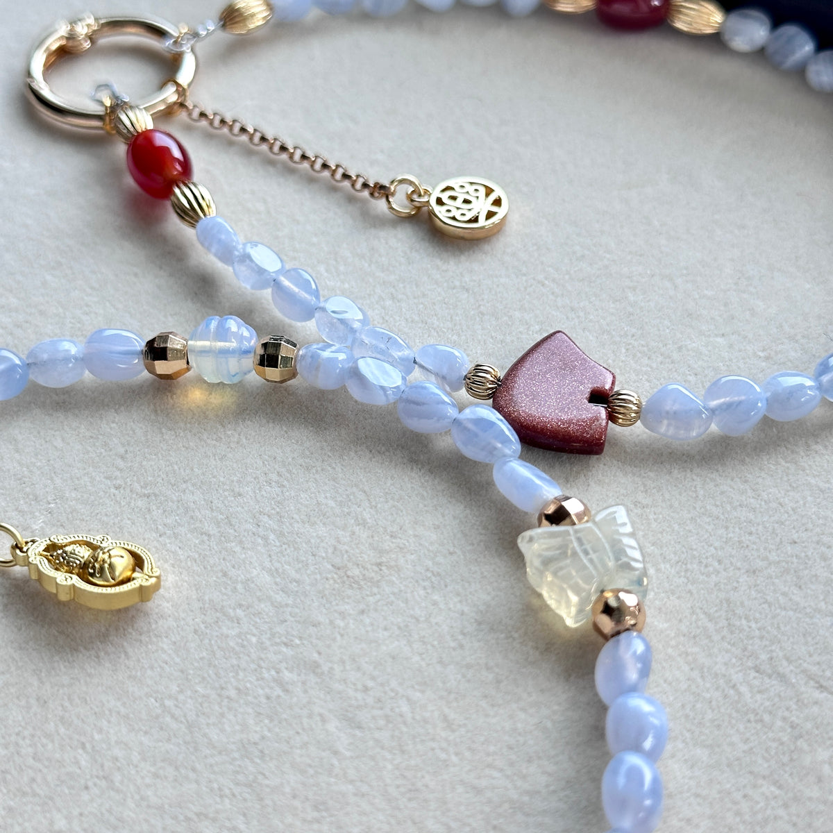 S10 [Gemstone mobile phone camera lanyard] Amethyst • Yellow glass • Pearl • Water drop shell Retro gold-plated lanyard Original design handmade