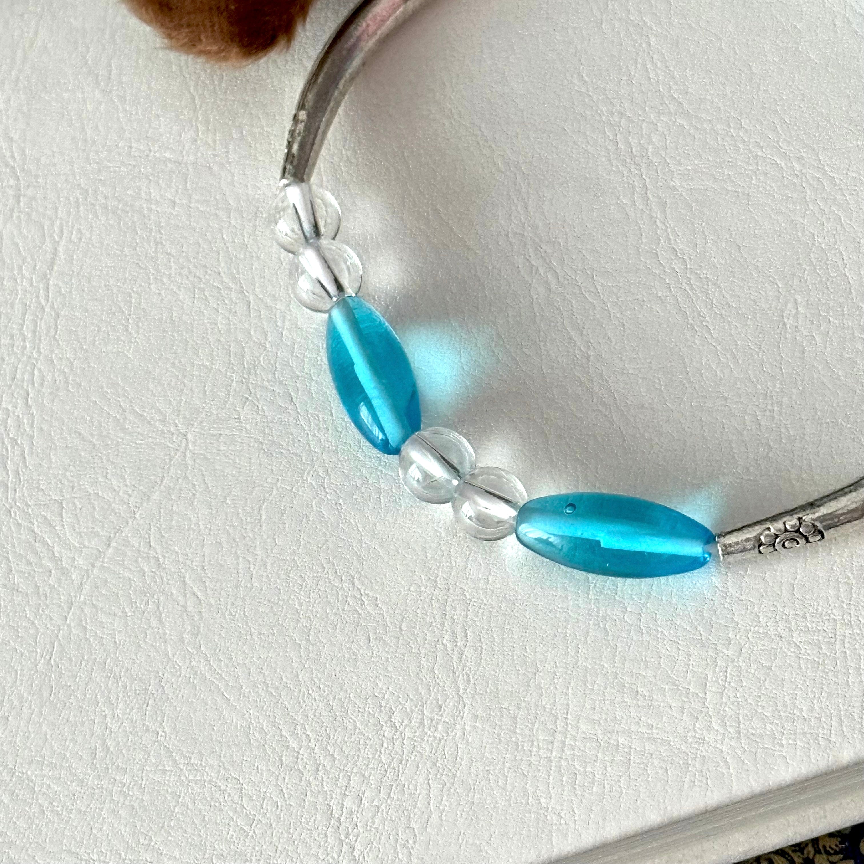 BS314【Christmas gift】Blue glass white crystal silver-plated bracelet