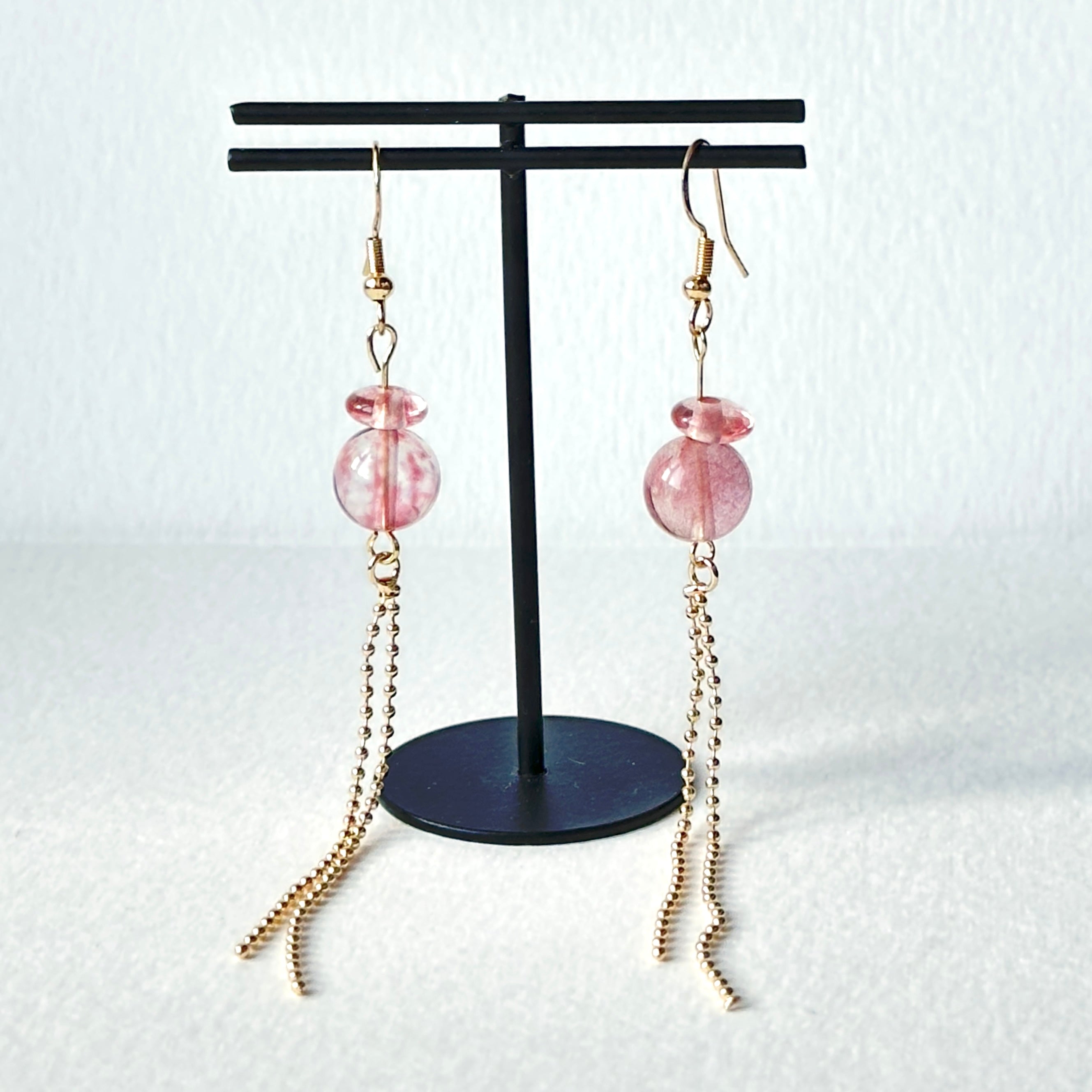 E29 [Glass meteorite] Libyan gold meteorite gold-plated earrings