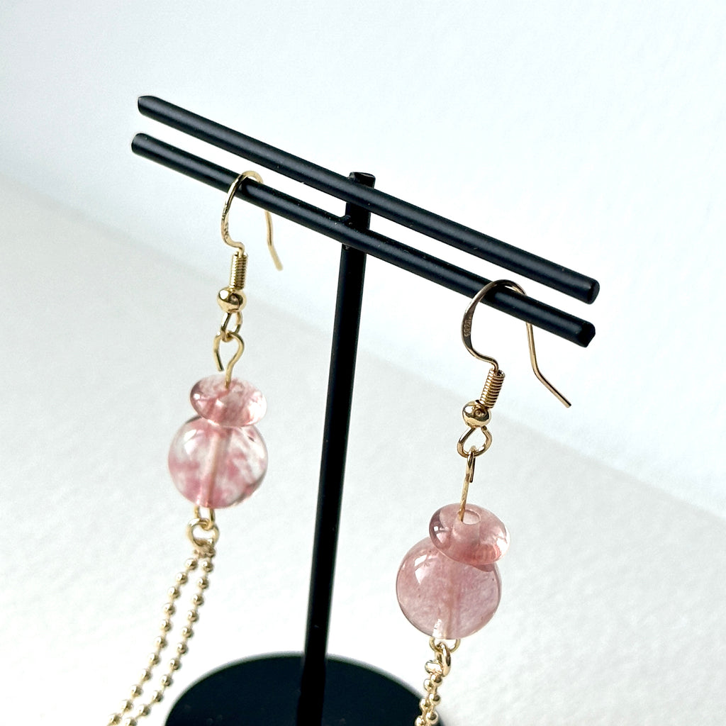 E29 [Glass meteorite] Libyan gold meteorite gold-plated earrings