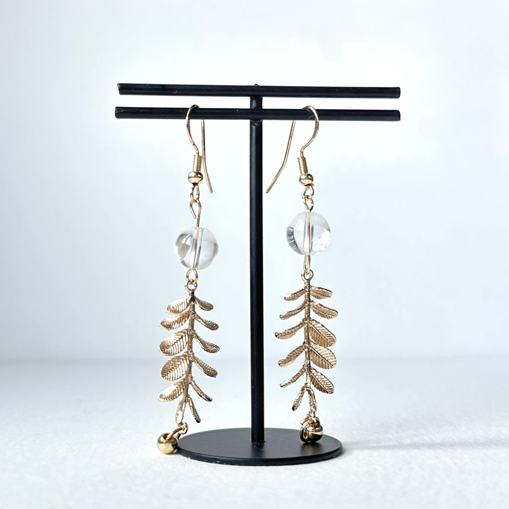 E29 [Glass meteorite] Libyan gold meteorite gold-plated earrings