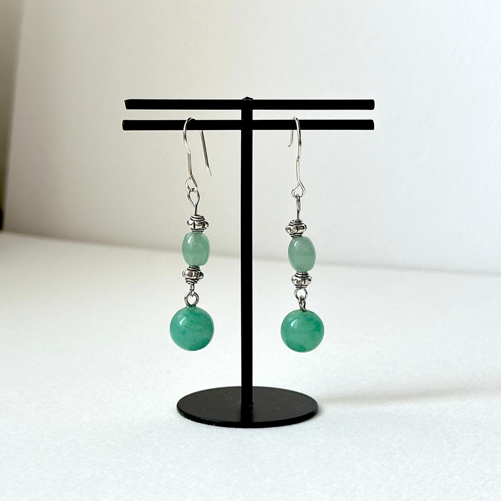 E29 [Glass meteorite] Libyan gold meteorite gold-plated earrings