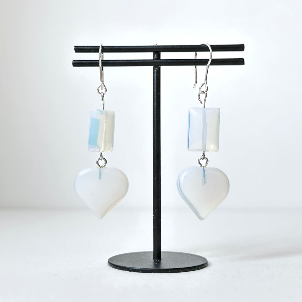 E29 [Glass meteorite] Libyan gold meteorite gold-plated earrings