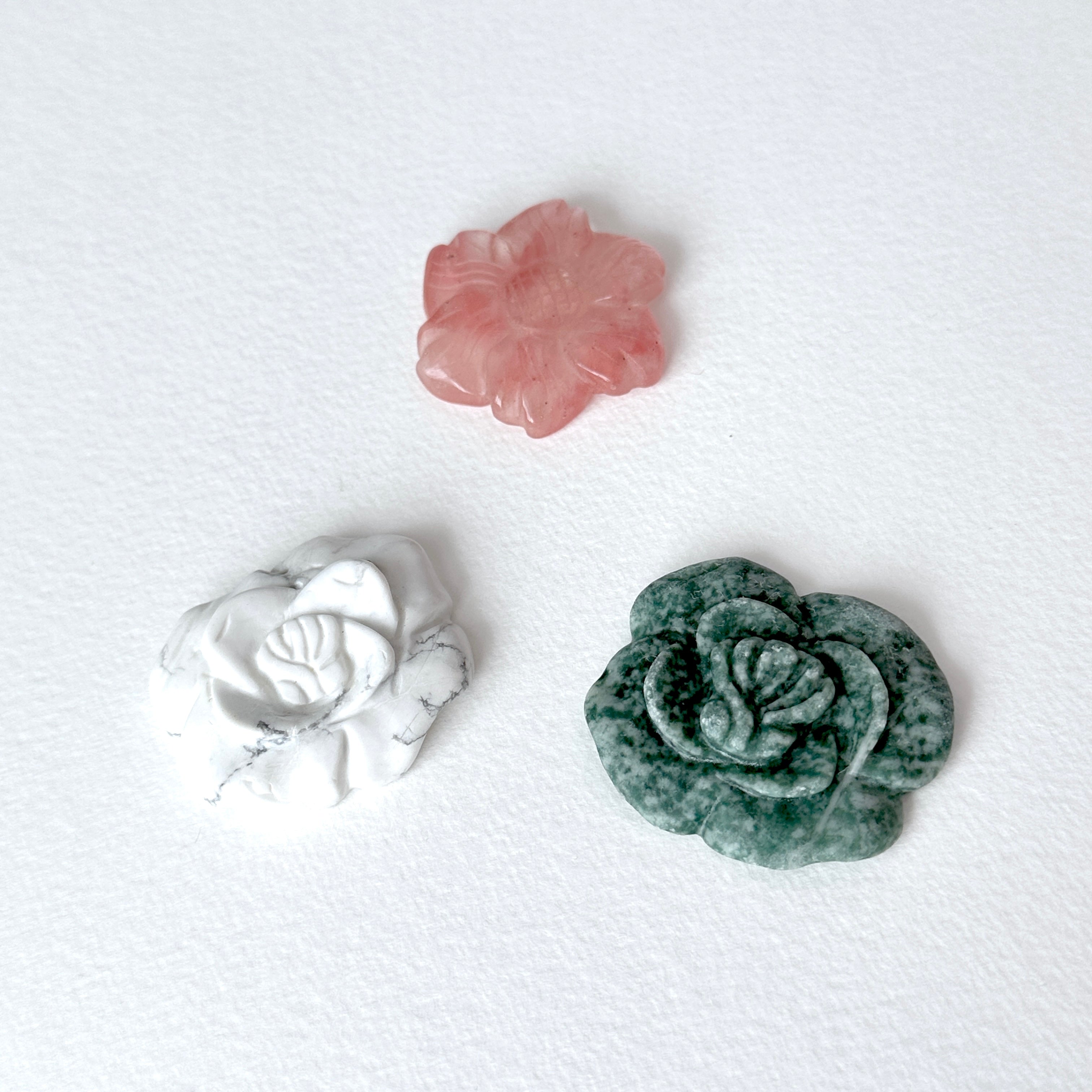 TS48【Raw Stone】White Turquoise Green Dotted Cherry Quartz Carved Decoration