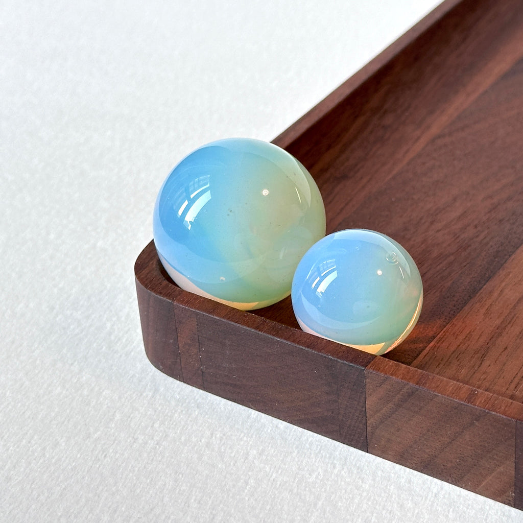 TS49【水晶滾石】蛋白石球