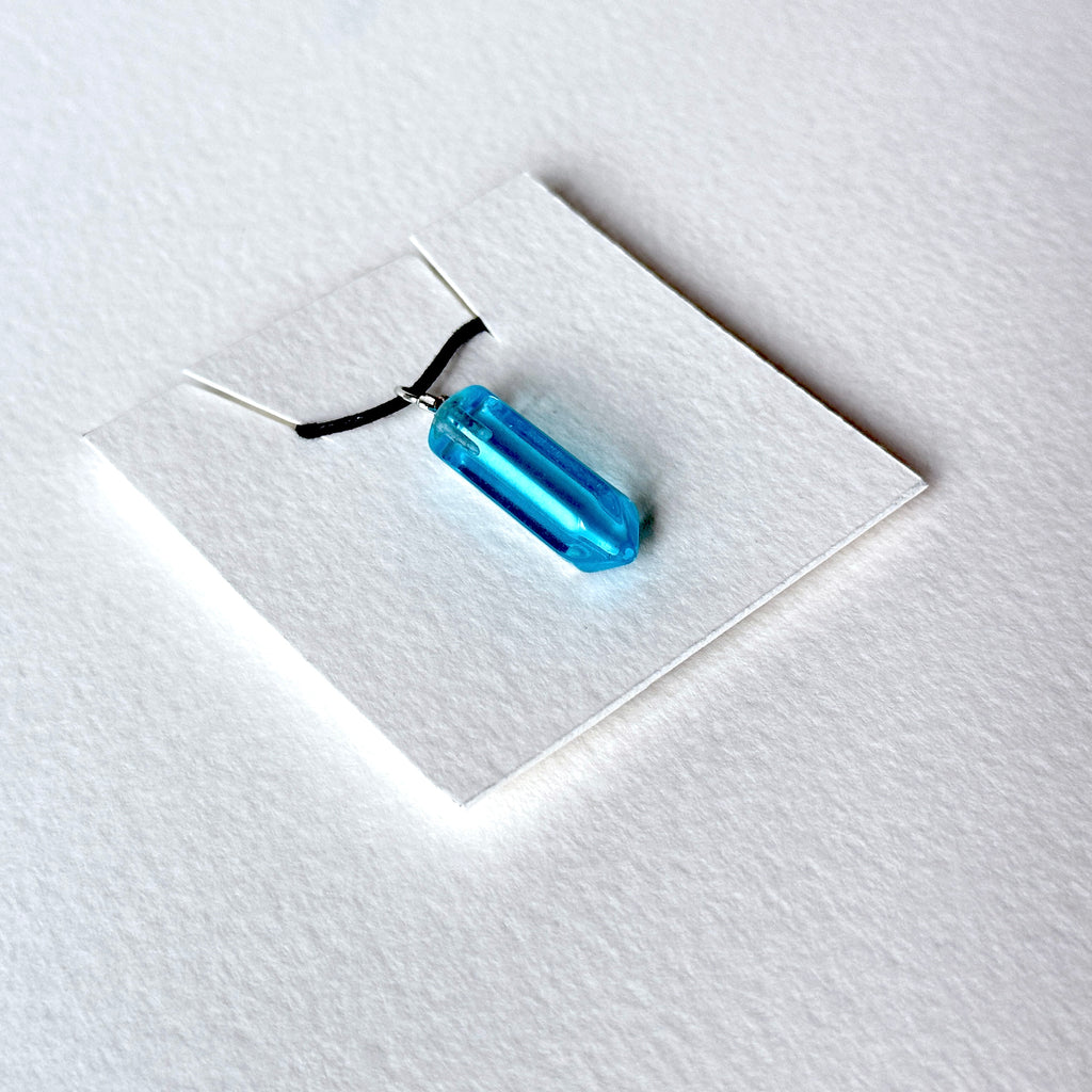 N90【Protection and Implementation】Hematite Peace Buckle Gold-plated Necklace