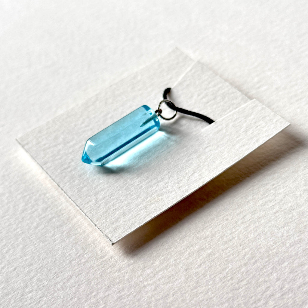 N90【Protection and Implementation】Hematite Peace Buckle Gold-plated Necklace