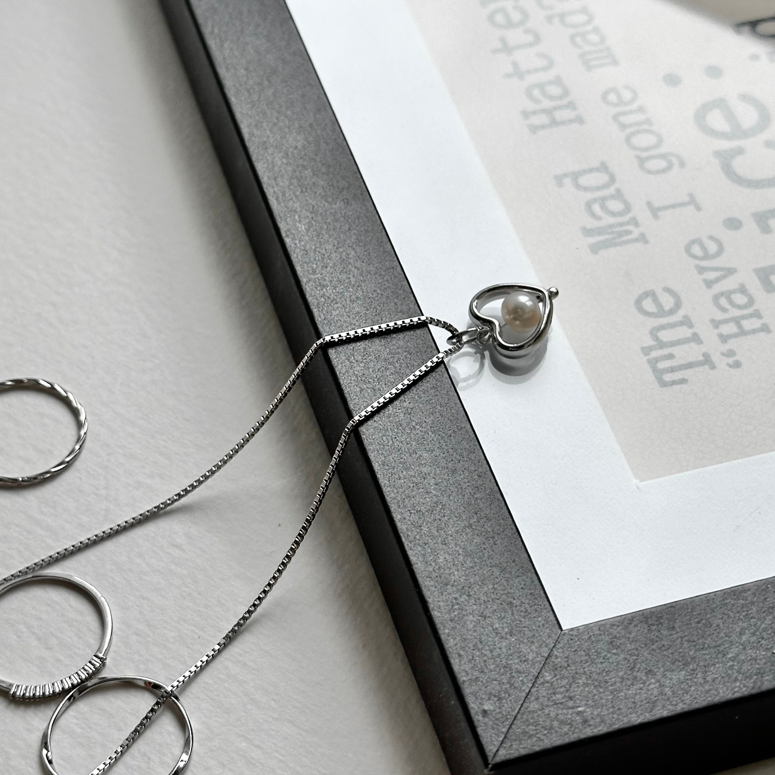 N7 [Simple Silver Jewelry] Hollow Freshwater Pearl Necklace