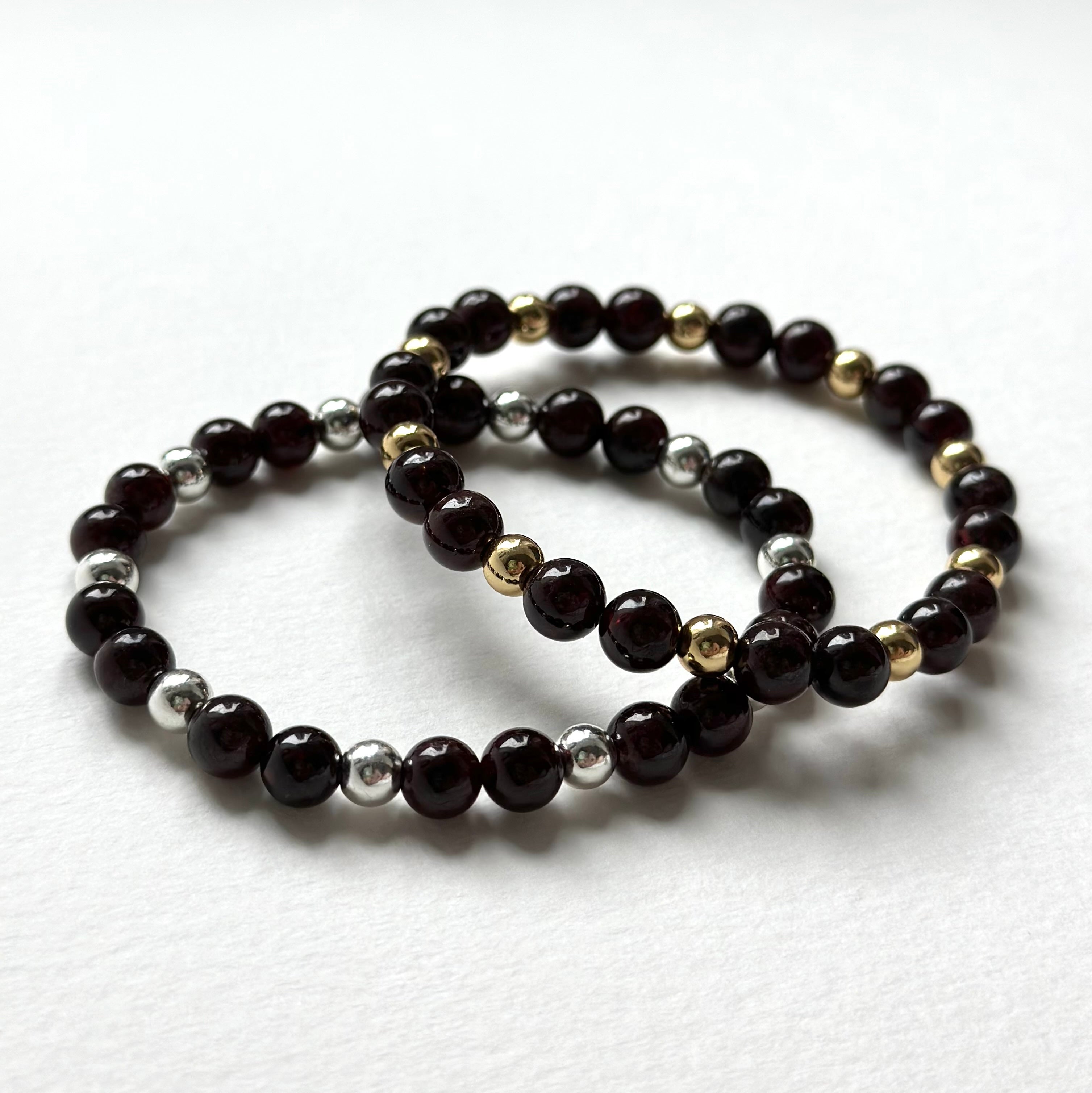 BS77 [Small round bead bracelet] Garnet gold-plated silver small round bead bracelet