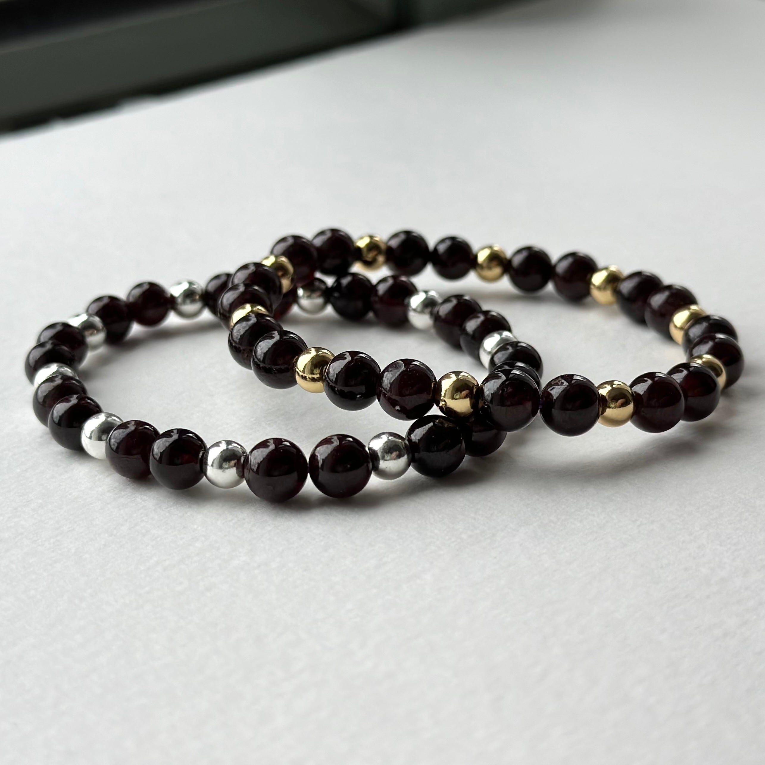 BS77 [Small round bead bracelet] Garnet gold-plated silver small round bead bracelet