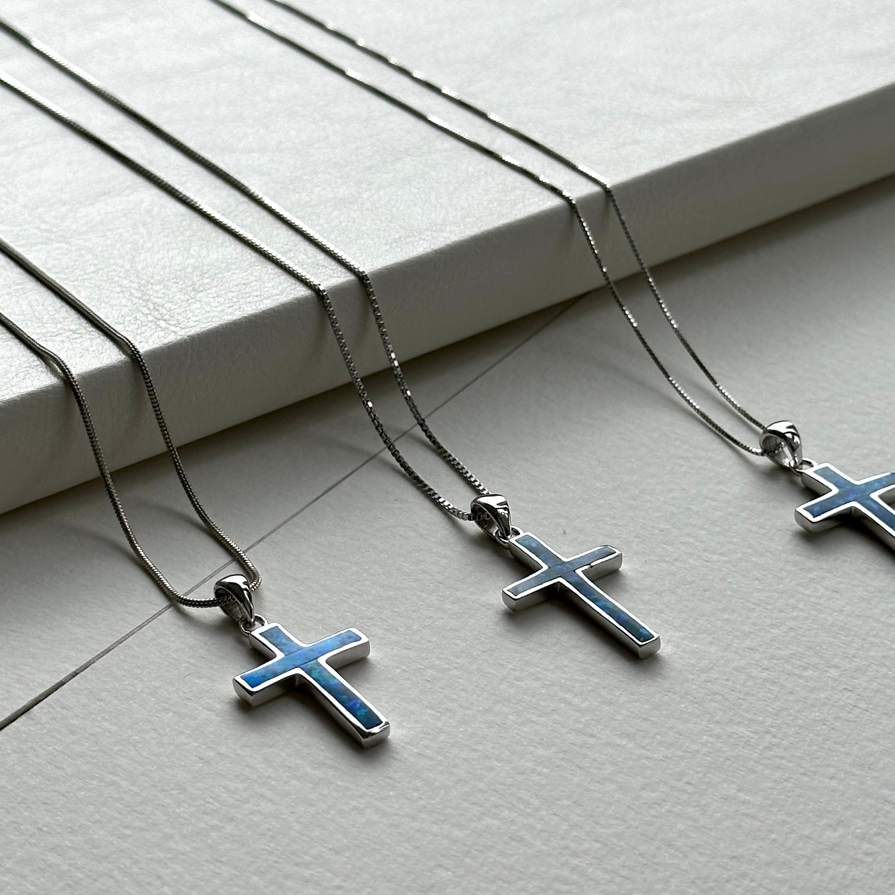 N11【十字紋 簡約銀飾品】澳寶925十字架頸鏈項鏈