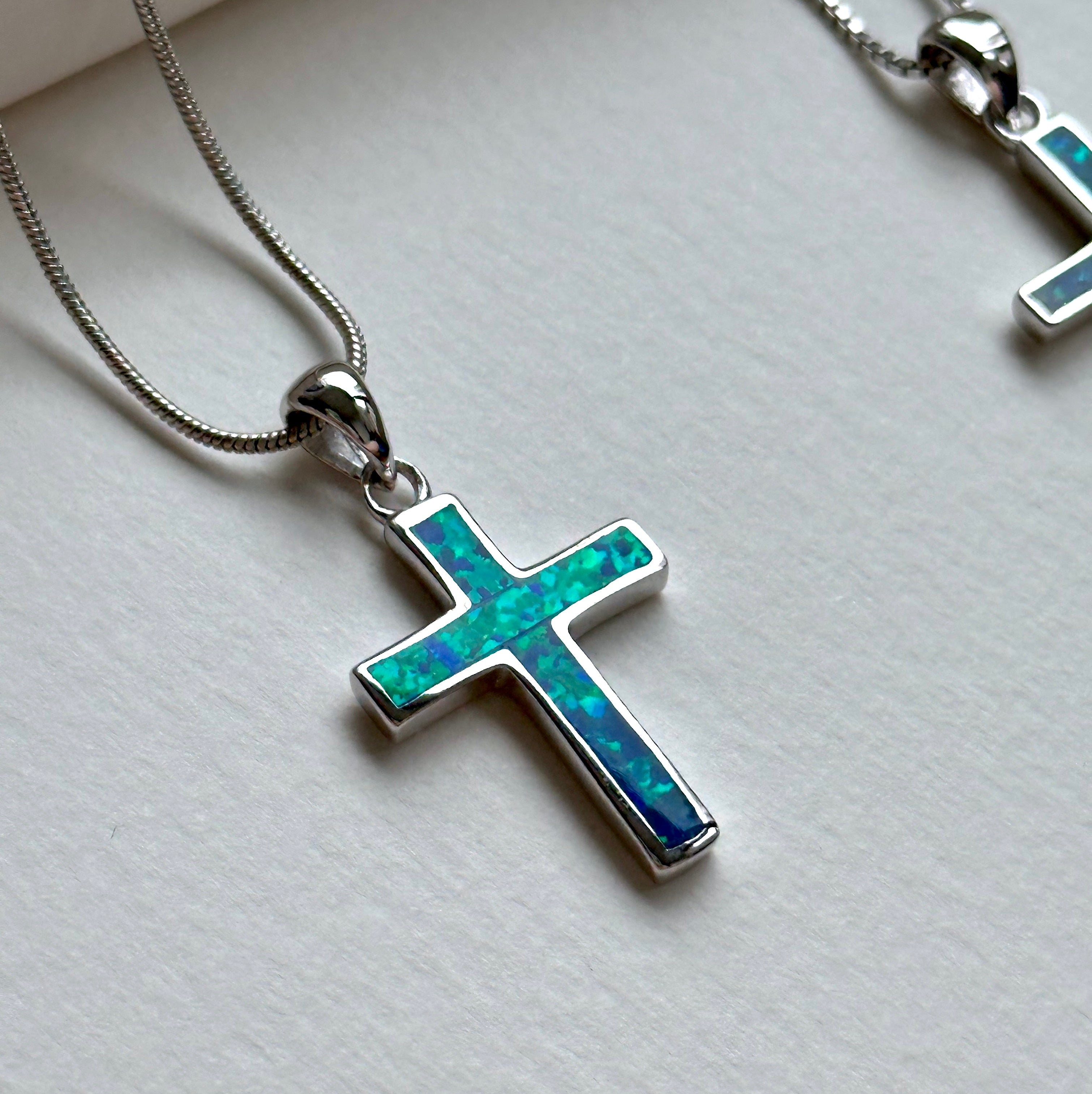 N11【十字紋 簡約銀飾品】澳寶925十字架頸鏈項鏈