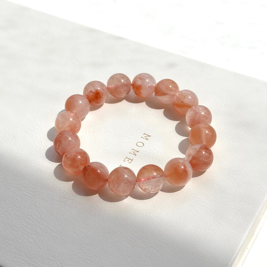 B55 Red Rabbit Hair Pure Bead Bracelet