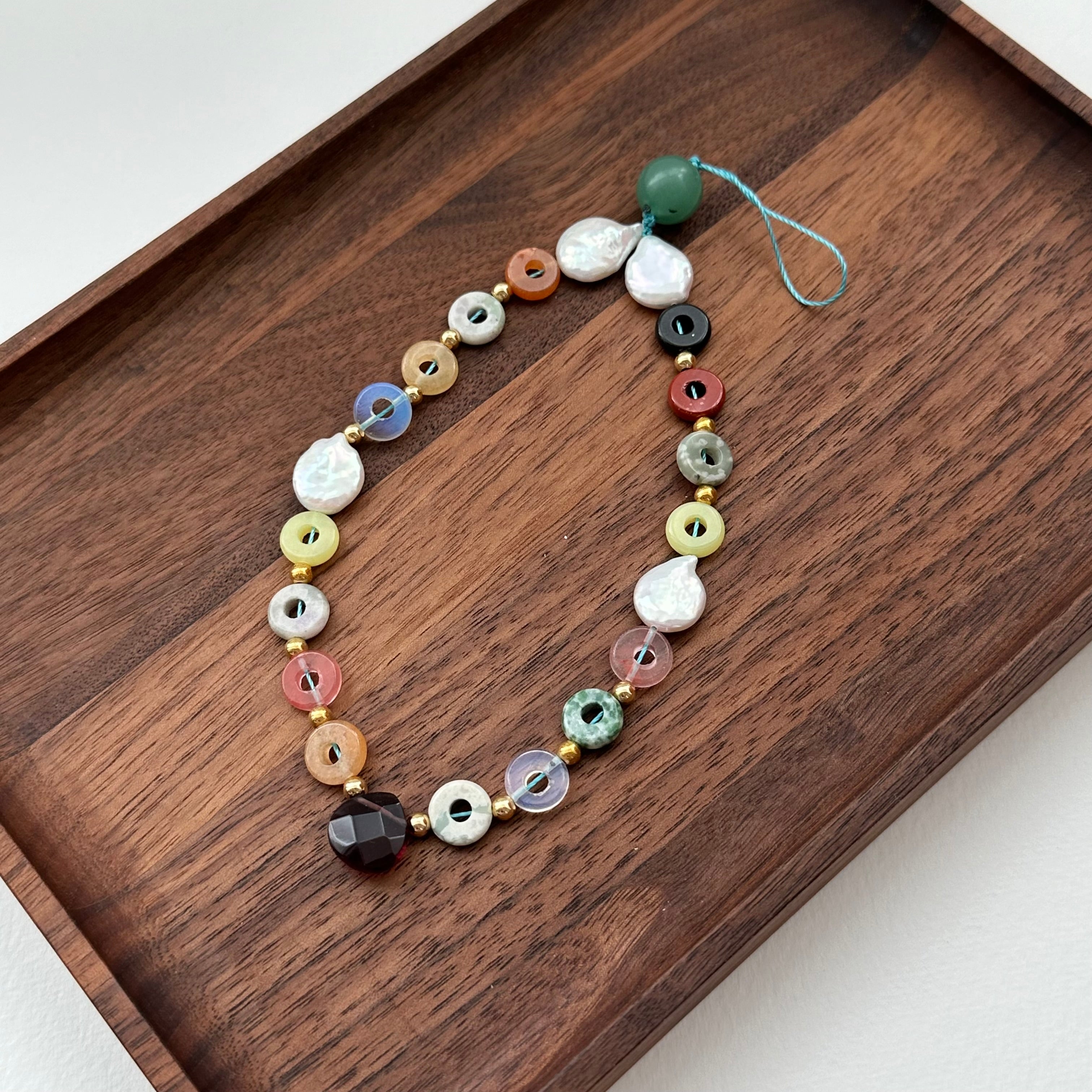 S5 [Gemstone Phone/Camera Pendant Chain/Lasso] Green Aventurine | Freshwater Pearl | Vintage | Teardrop Faceted Glass Gold Plated Pendant Rope