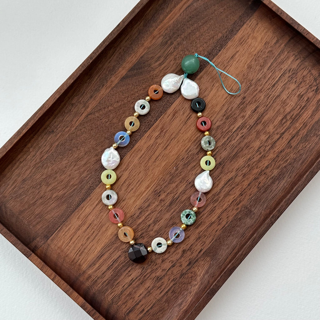 S5 [Gemstone Phone/Camera Pendant Chain/Lasso] Green Aventurine | Freshwater Pearl | Vintage | Teardrop Faceted Glass Gold Plated Pendant Rope