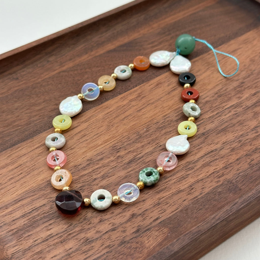 S5 [Gemstone Phone/Camera Pendant Chain/Lasso] Green Aventurine | Freshwater Pearl | Vintage | Teardrop Faceted Glass Gold Plated Pendant Rope