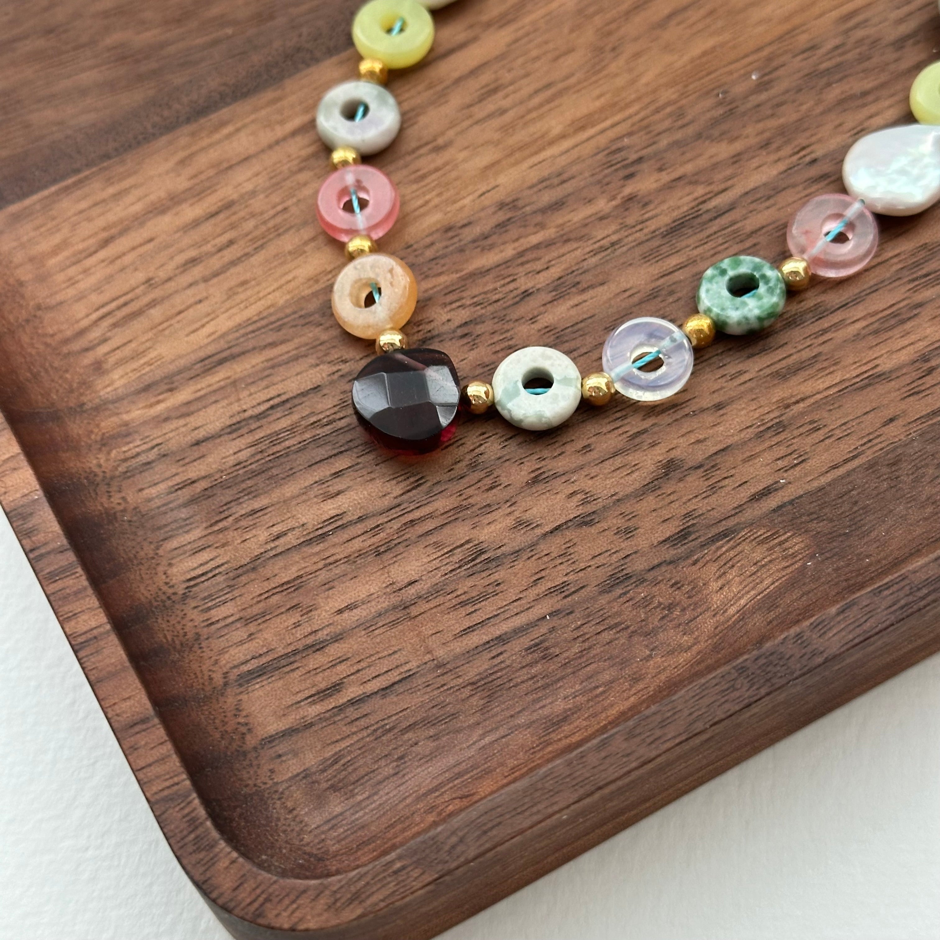 S5 [Gemstone Phone/Camera Pendant Chain/Lasso] Green Aventurine | Freshwater Pearl | Vintage | Teardrop Faceted Glass Gold Plated Pendant Rope