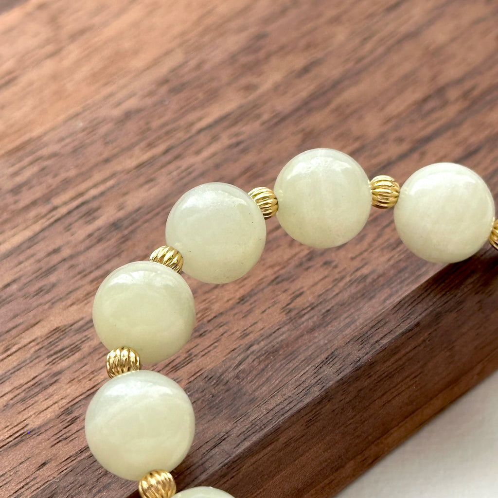 BS127 [Taurus Guardian Stone] Green Stone 18k Gold-plated Ball Bracelet