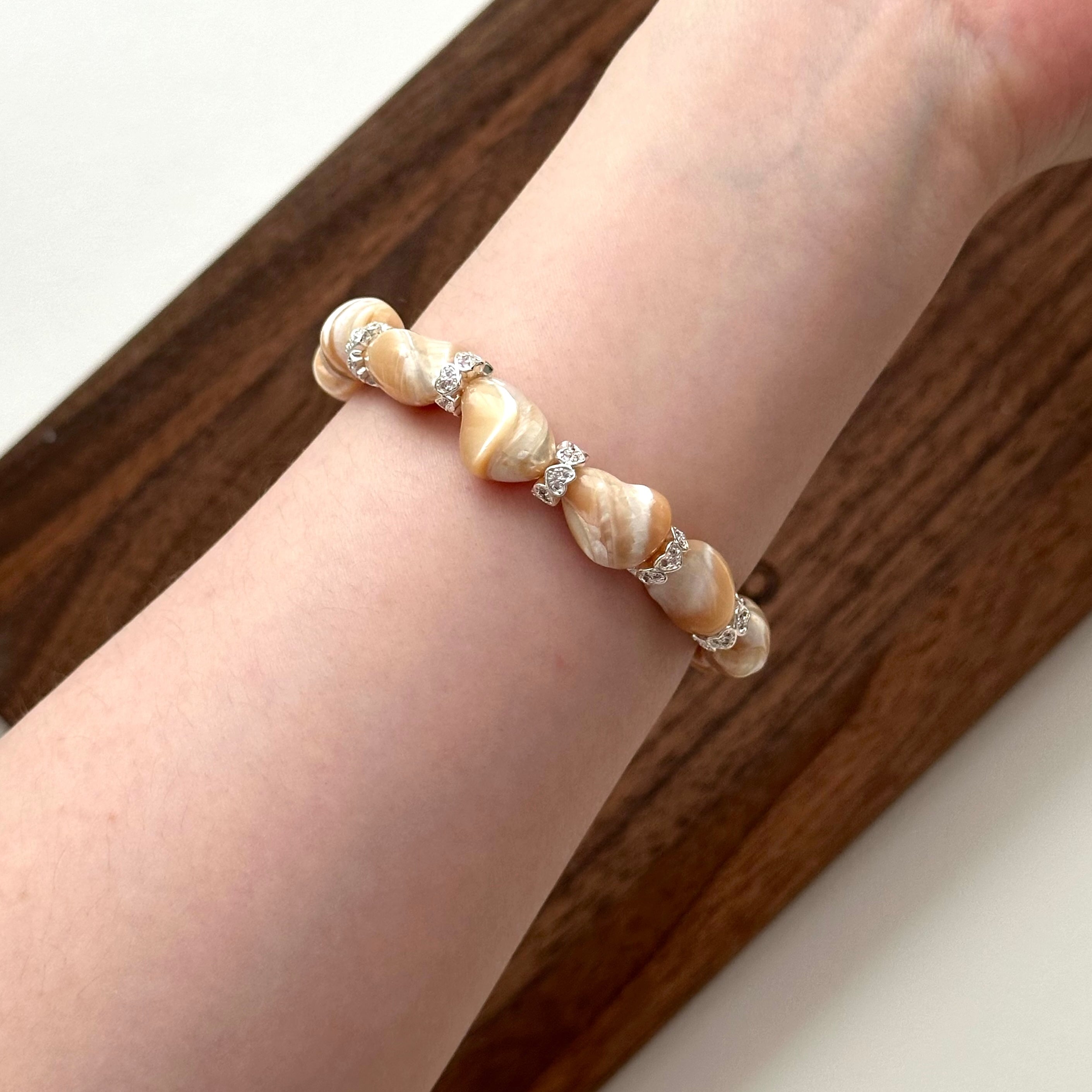 BS132 [Drifting Memories] Shell Classic Silver-plated Bracelet