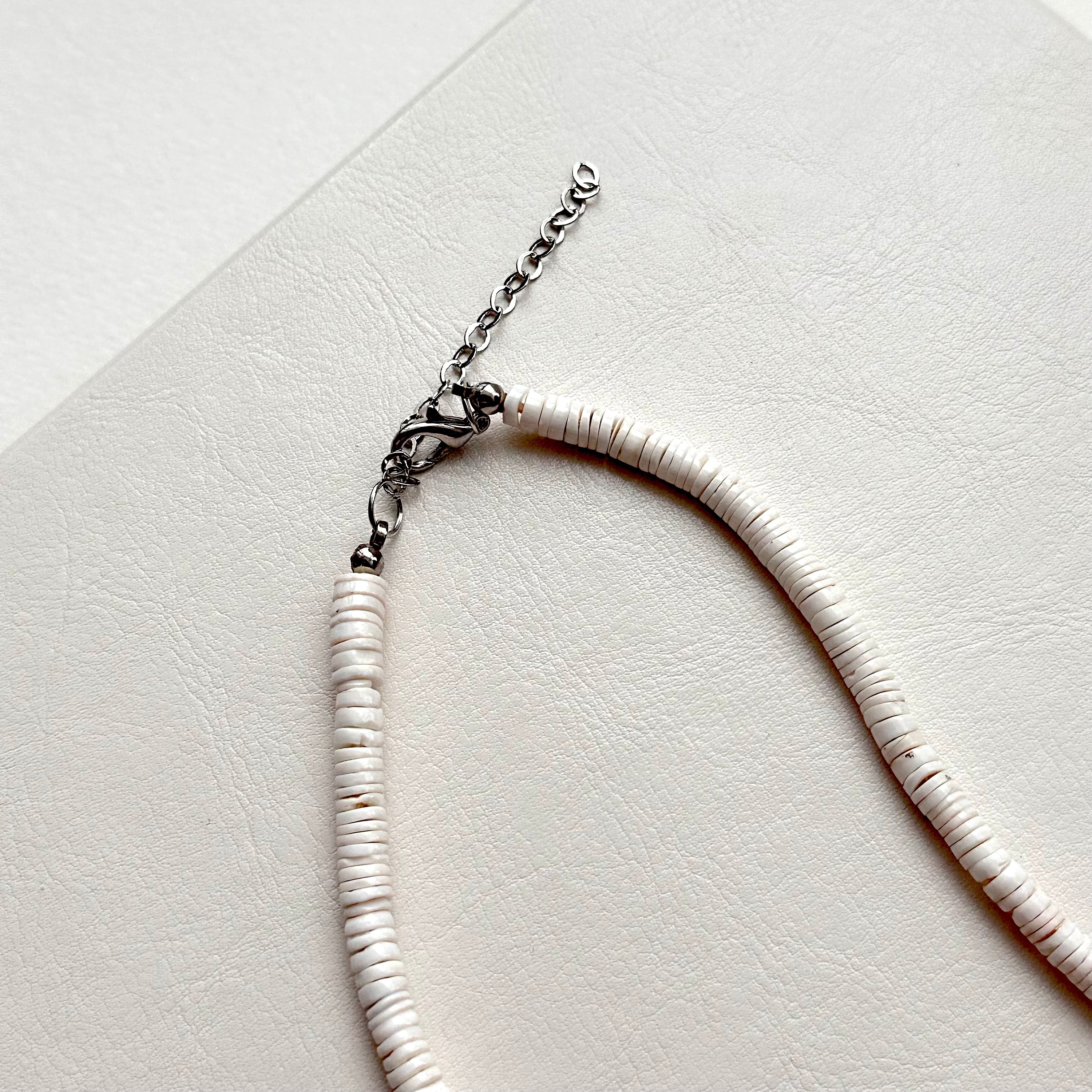 N22 [Powerful Spiritual Protection Stone] Shell Smoky Quartz Hexagonal Prism Necklace