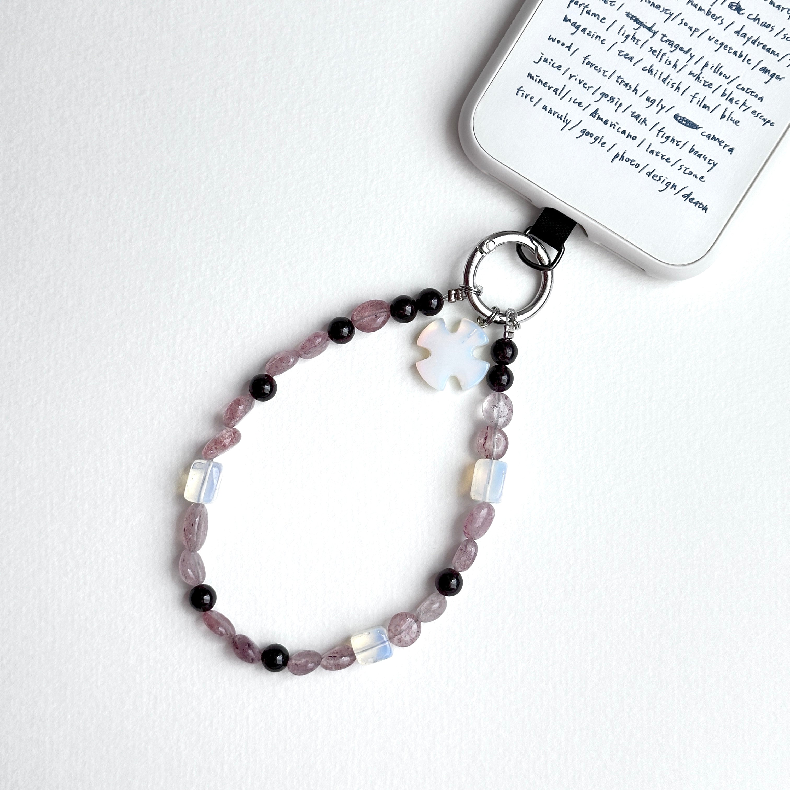 S10 [Gemstone mobile phone camera lanyard] Amethyst • Yellow glass • Pearl • Water drop shell Retro gold-plated lanyard Original design handmade