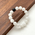 BS149 [Black and White Guardian Stone] White Stone Black Agate Bracelet