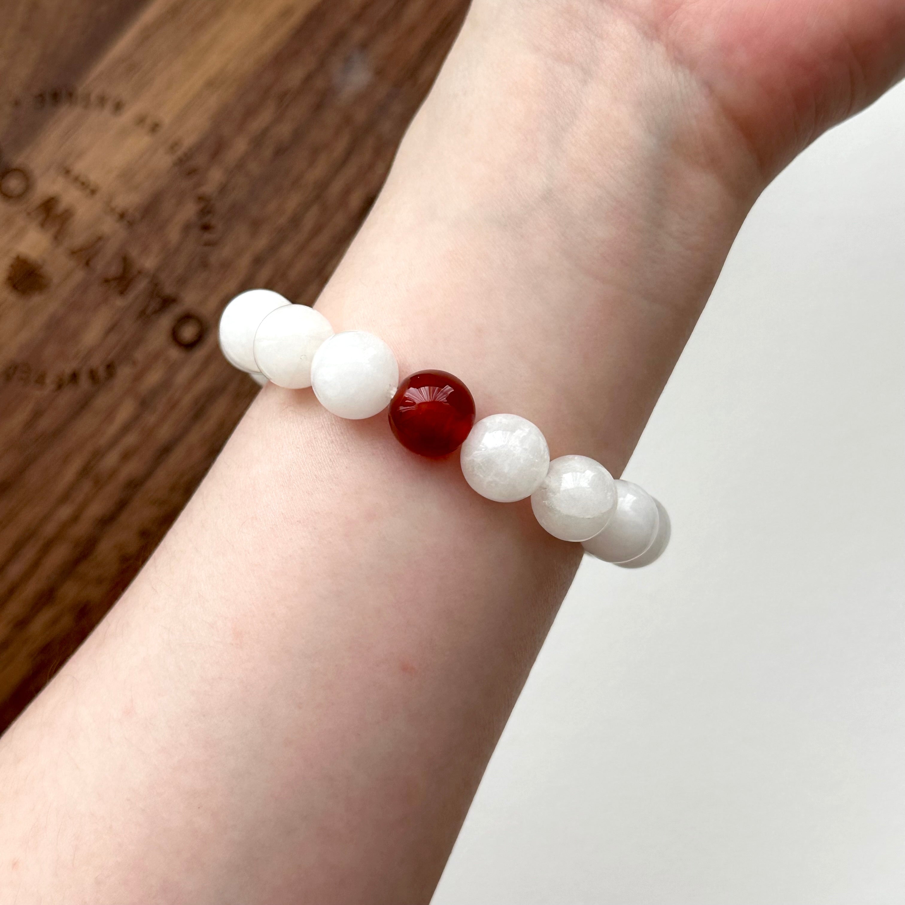 BS148 [White Jade Guardian Stone] White Stone Red Agate Bracelet