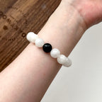 BS149 [Black and White Guardian Stone] White Stone Black Agate Bracelet