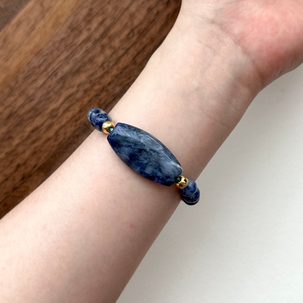 BS154 [Clarify Yourself] Blue Stone Simple Gold-plated Bracelet