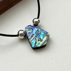 N24 [Happy Shell] Shell Pentagon Silver-plated Necklace