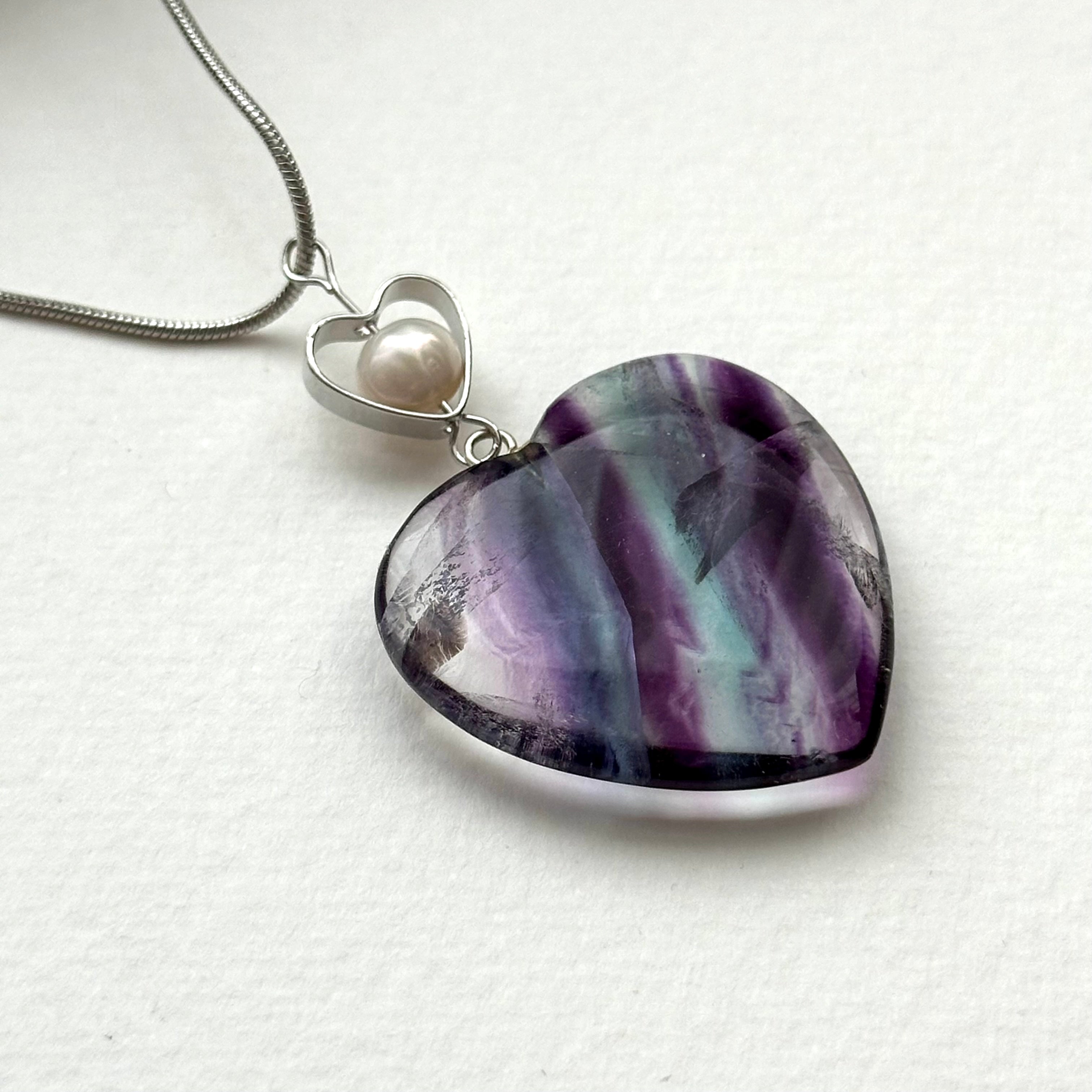 N26 [Gemini-Cancer | June] Fluorite Freshwater Pearl Heart-Shaped Necklace