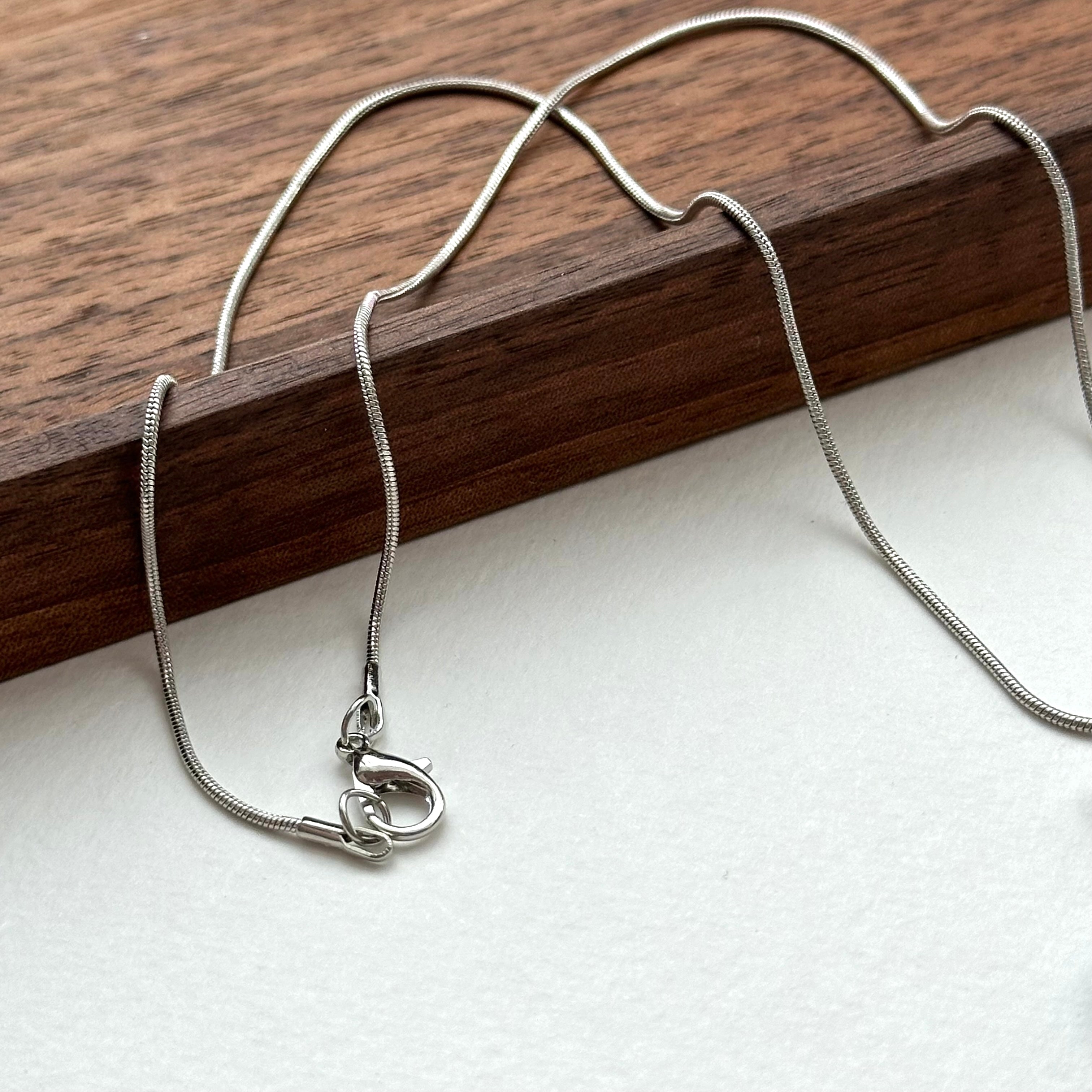 N28 [Gemini-Cancer | June] Fluorite Amethyst Heart-Shaped Necklace