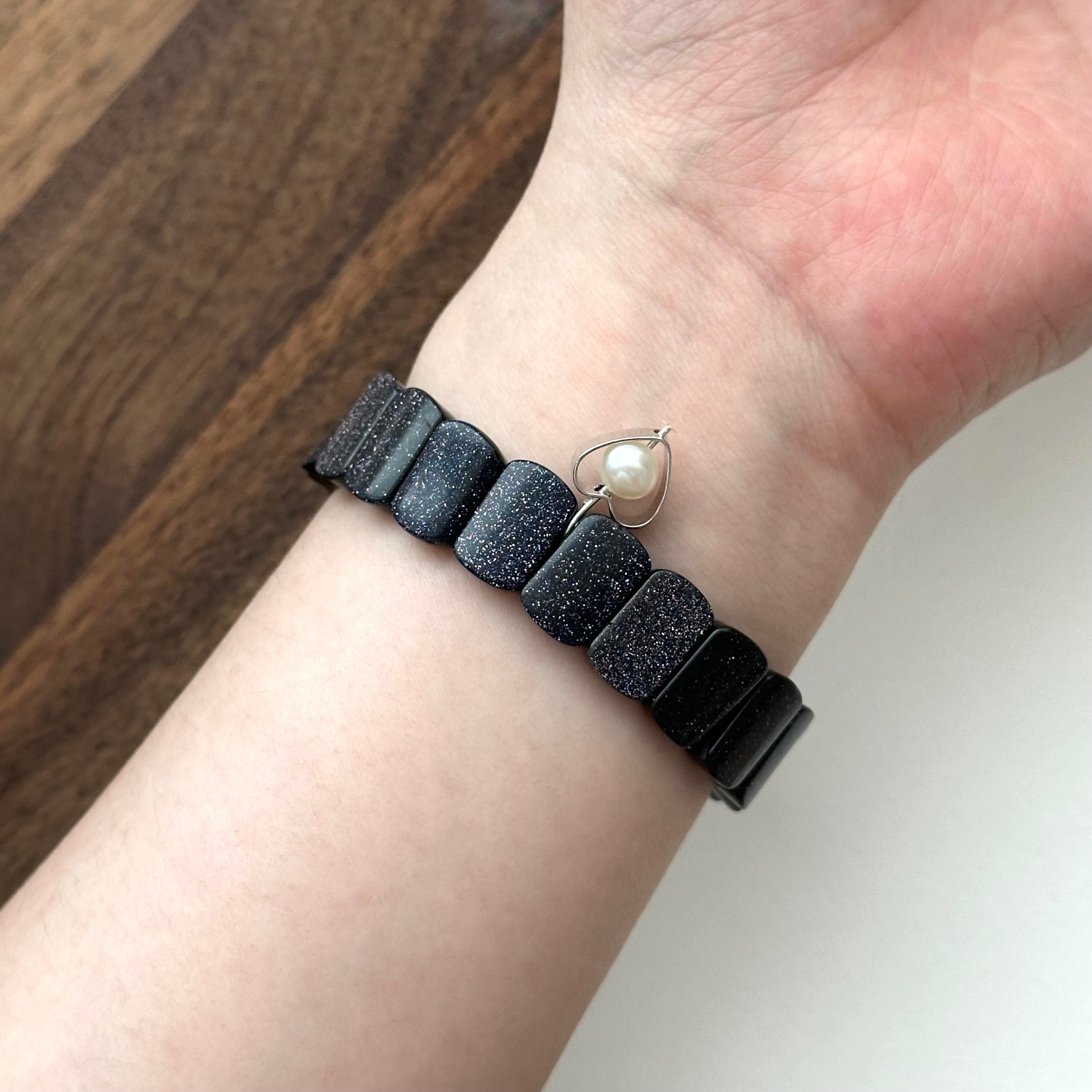 BS161【射手摩羯座|12月】藍砂石淡水珍珠心吊墜輕手排