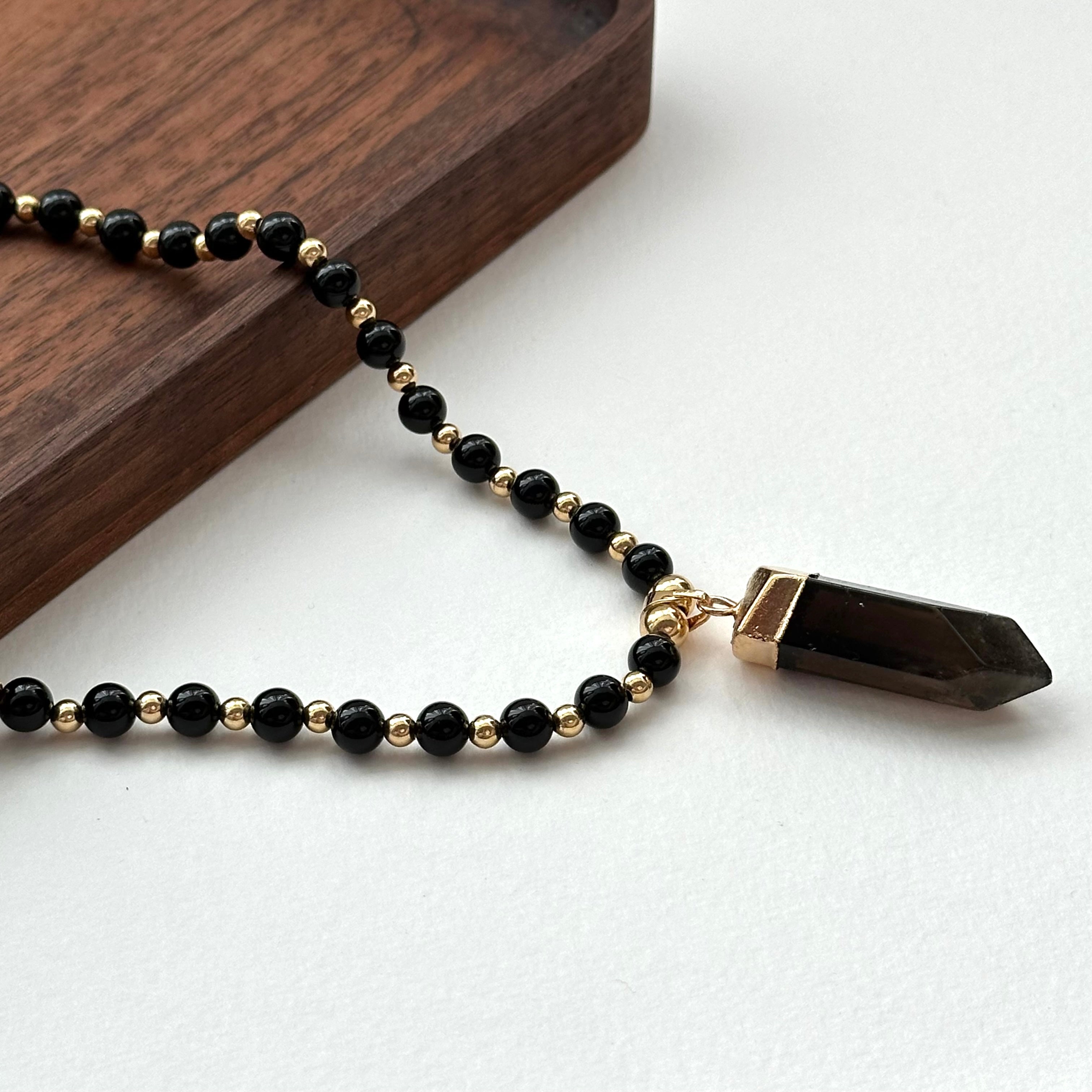 N32【獅子處女座|8月】黑瑪瑙茶晶六角柱鍍金頸鏈項鏈 Smoky Quartz