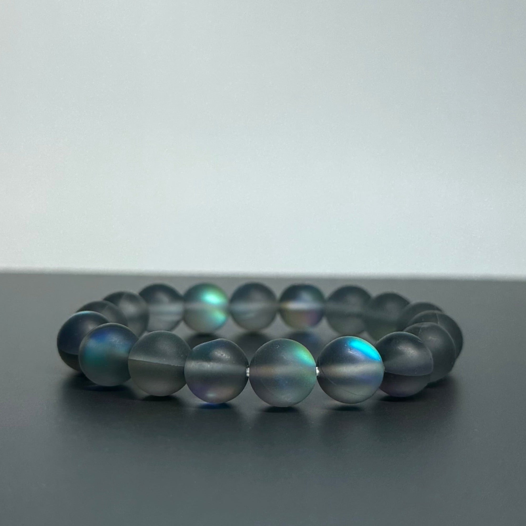 B46  霧嶙灰月亮琉璃石純珠手鏈手串