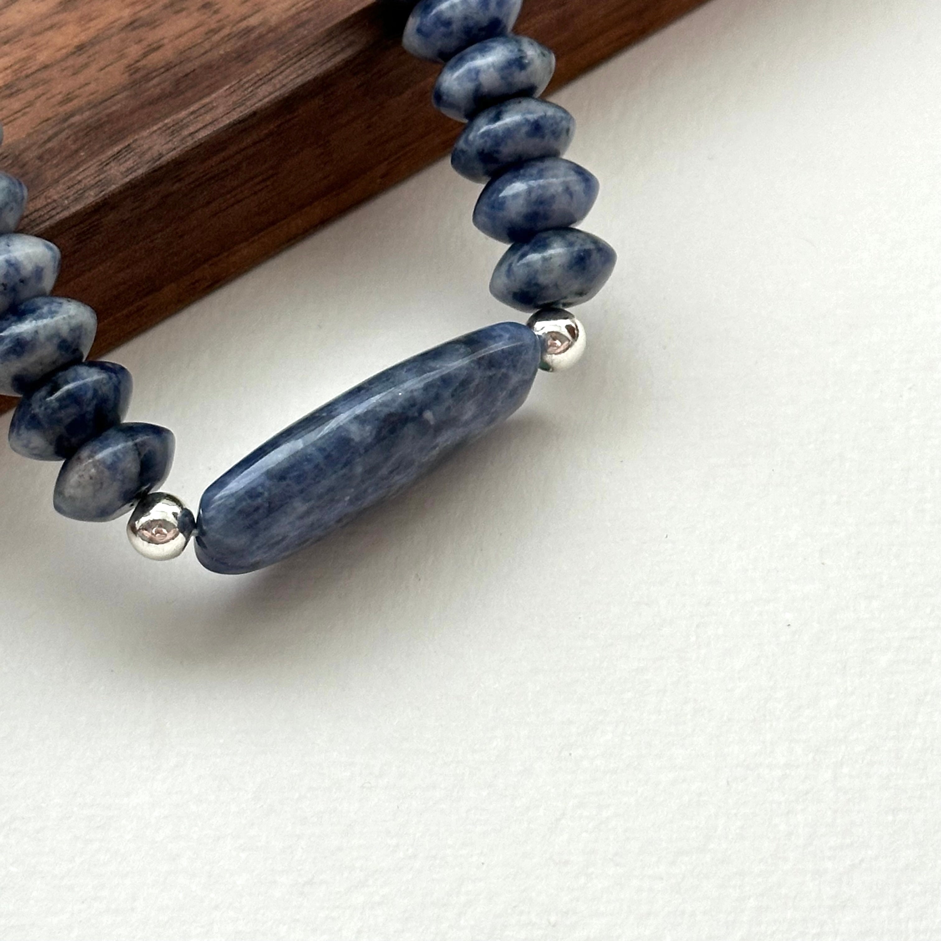 BS170 [Clarify Yourself] Blue Stone Butterfly Bead Simple Silver-plated Bracelet