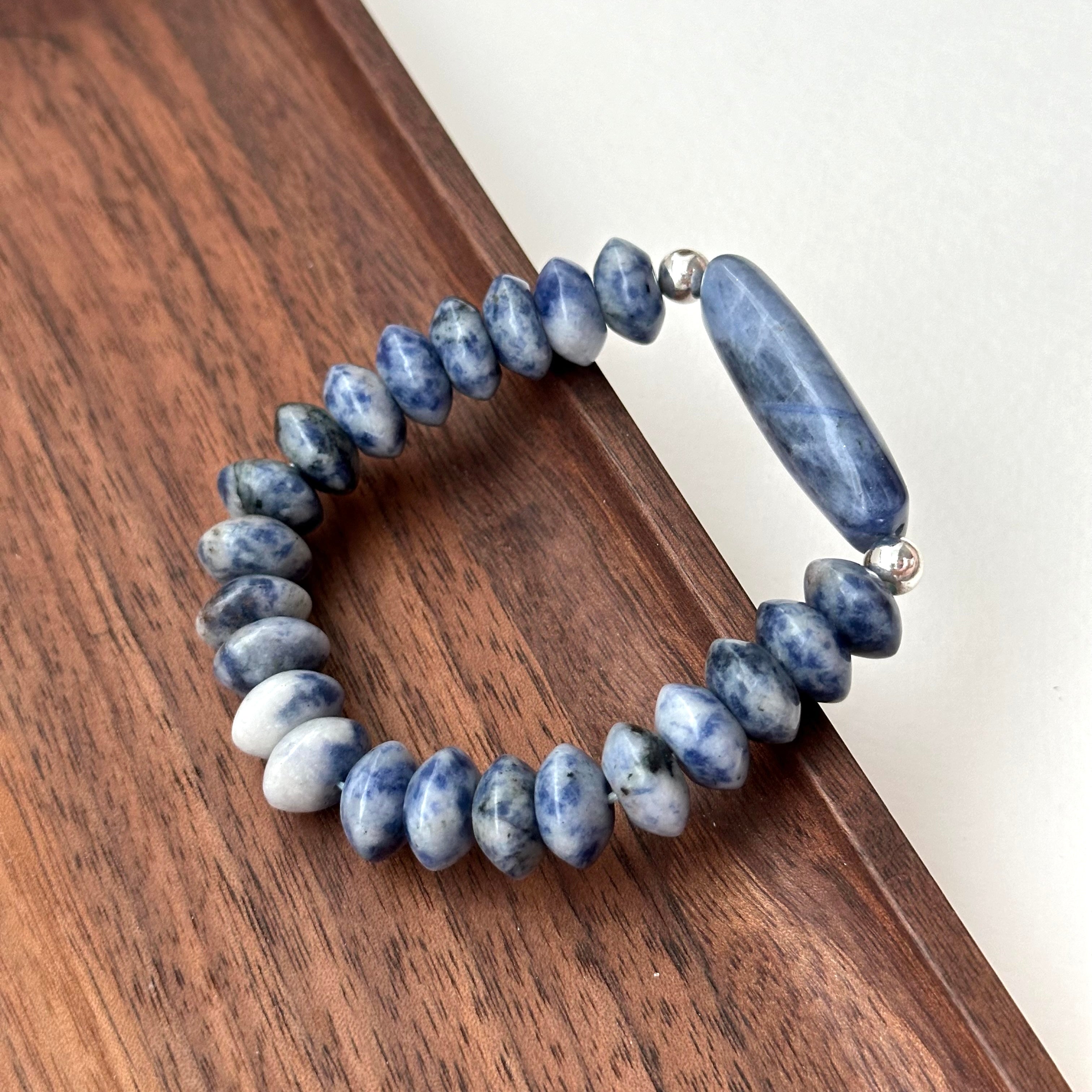 BS170 [Clarify Yourself] Blue Stone Butterfly Bead Simple Silver-plated Bracelet