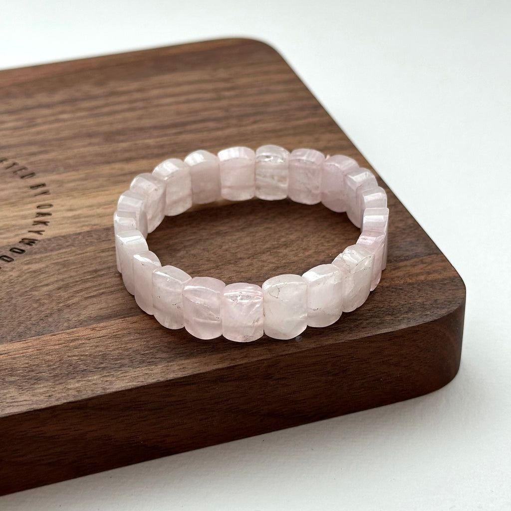 【微瑕疵福利品 | 天秤天蠍座|10月】粉晶輕手排 B79